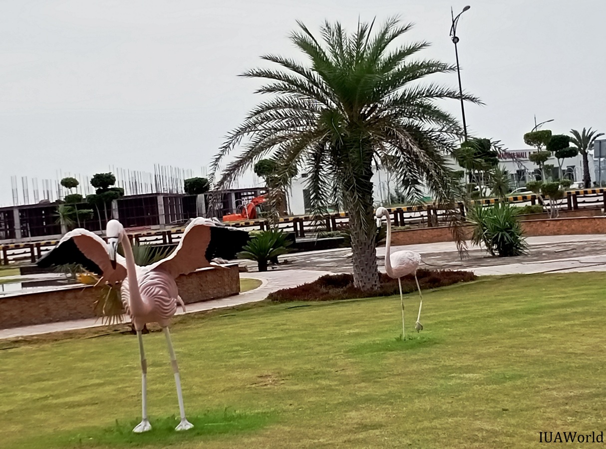 Bahria Enclave Park

